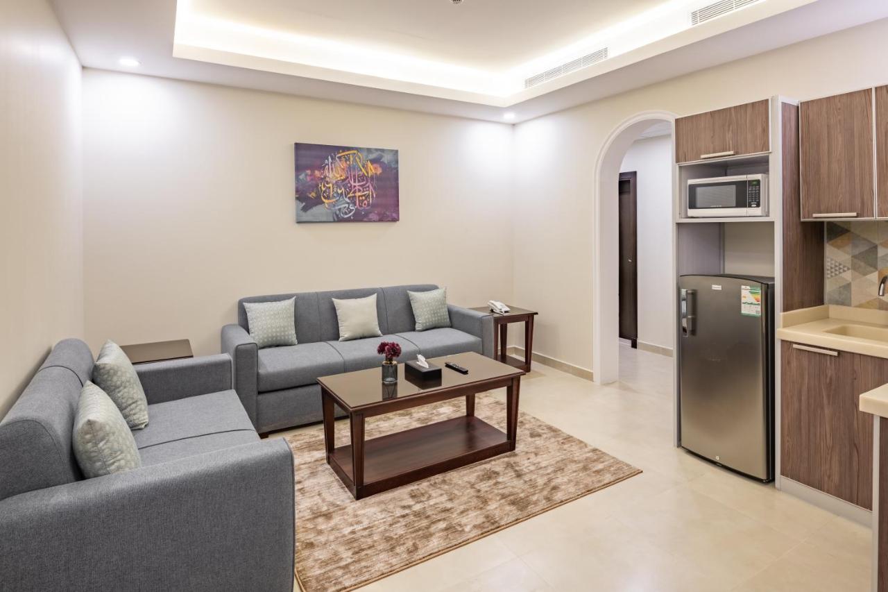 Semat Aparthotel Jidda Exteriör bild